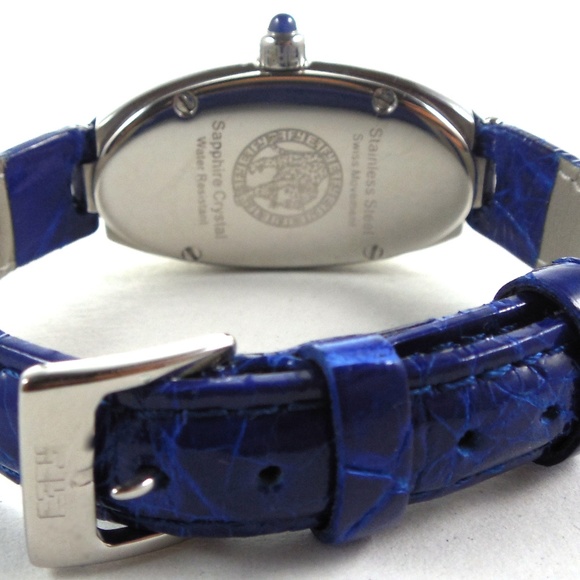 Blue Sapphire Diamond 1.90 Tcw Unisex Luxury Watch